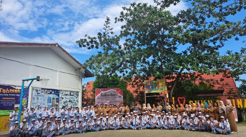 SMKN 1 Minas Gelar Kegiatan Bintalsik untuk Siswa Kelas X dan XI Bersama Polsek Minas dan Koramil Minas